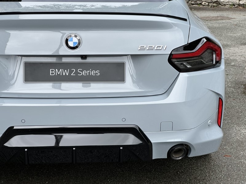  BMW 2 SERIES 220i M Sport 2dr Step Auto 5688173