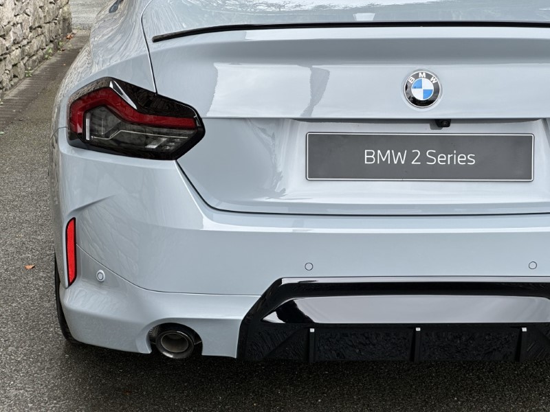  BMW 2 SERIES 220i M Sport 2dr Step Auto 5688172