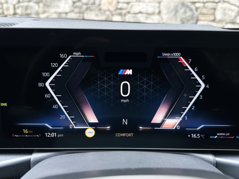  BMW 2 SERIES 220i M Sport 2dr Step Auto 5688214