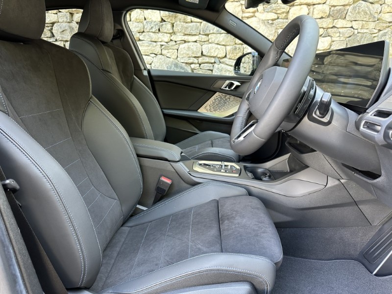  BMW 2 SERIES 220 M Sport 4dr Step Auto 5711823