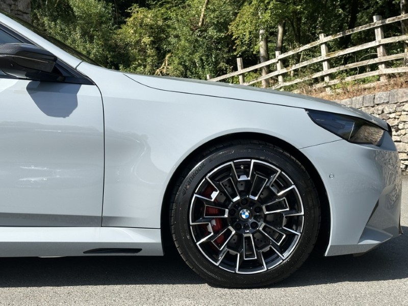 BMW M5 5dr DCT 5701358