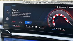 BMW M5 5dr DCT 5701328