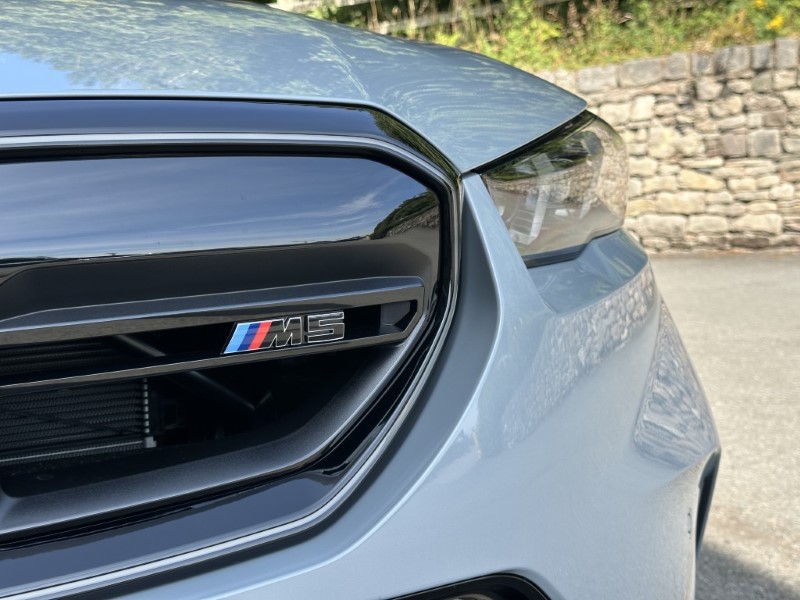  BMW M5 5dr DCT 5701311