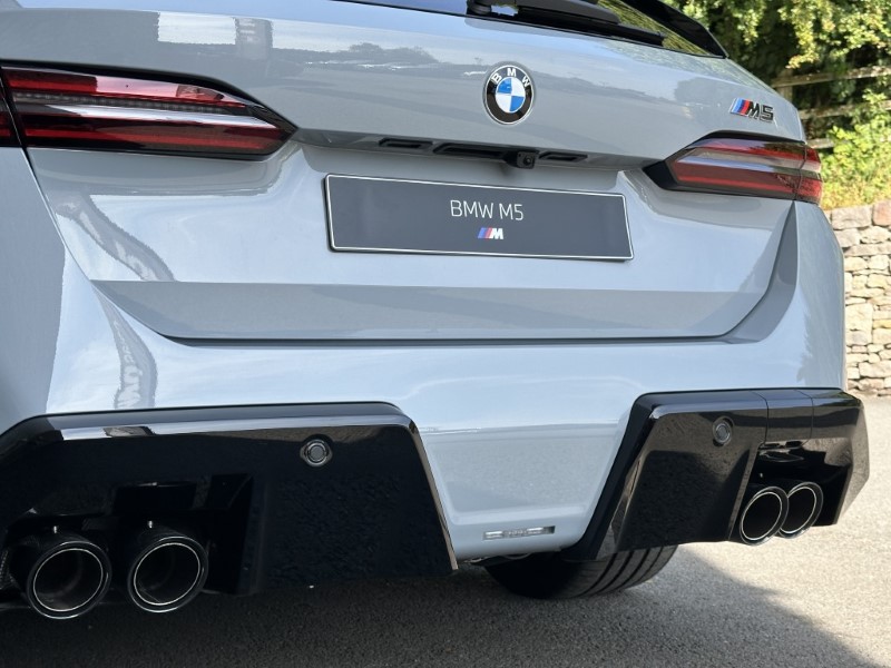  BMW M5 5dr DCT 5701209