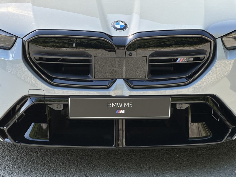  BMW M5 5dr DCT 5701356