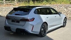 BMW M5 5dr DCT 5701357
