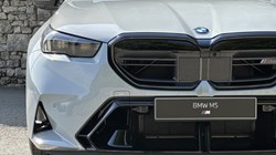 BMW M5 5dr DCT 5701354