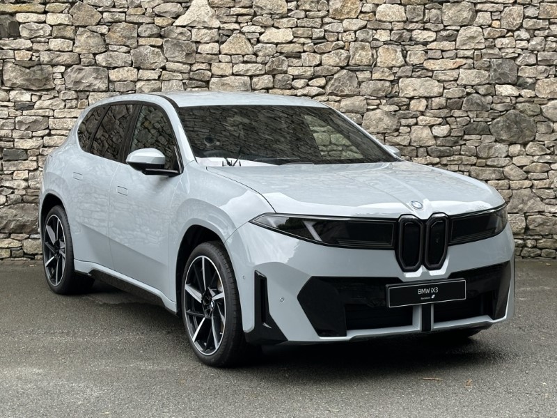 BMW iX3