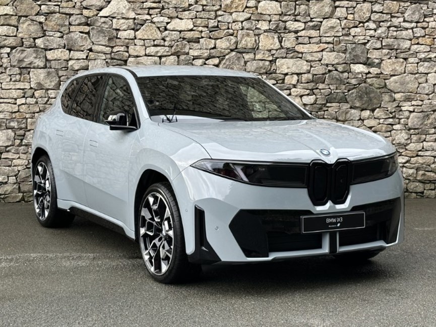 BMW iX3