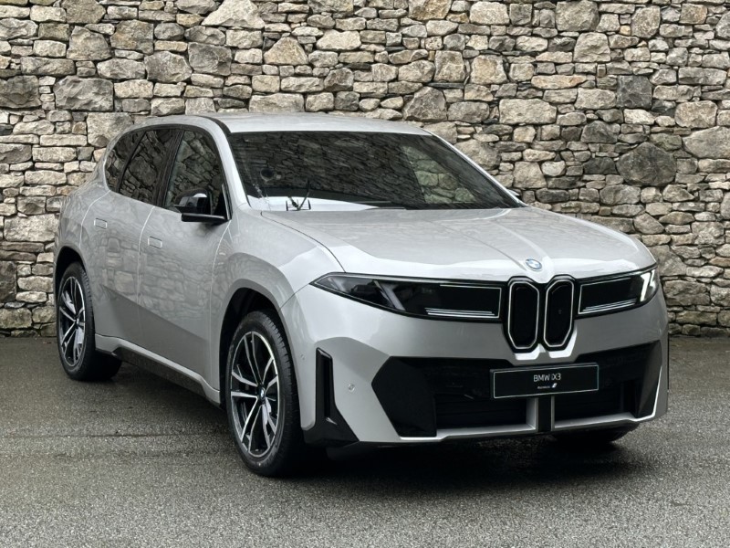 BMW iX3