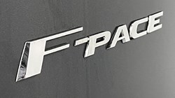 2021 (21) JAGUAR F-PACE 2.0 D200 R-Dynamic SE 5dr Auto AWD 2325153