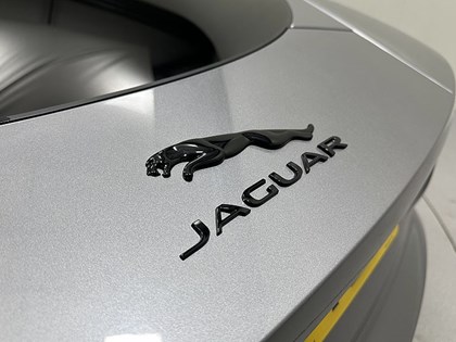 2023 (23) JAGUAR F-TYPE 2.0 P300 R-Dynamic 2dr Auto