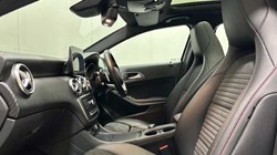 2018 (68) MERCEDES-BENZ A CLASS A200d AMG Line Premium Plus 5dr Auto 2904070