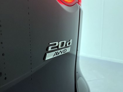 2020 (70) JAGUAR F-PACE 2.0d Portfolio 5dr Auto AWD