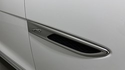 2021 (21) JAGUAR F-PACE 2.0 D200 R-Dynamic S 5dr Auto AWD 3055464