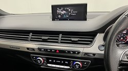 2018 (18) AUDI Q7 3.0 TDI Quattro Black Edition 5dr Tip Auto 3054208