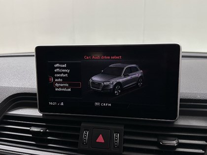 2018 (18) AUDI Q5 S Quattro 5dr Tip Auto