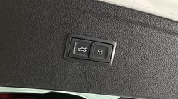 2018 (18) AUDI Q5 S Quattro 5dr Tip Auto 3137247