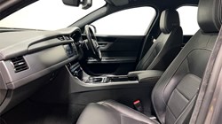 2017 (67) JAGUAR XF 2.0d [180] R-Sport 4dr Auto AWD 3171995