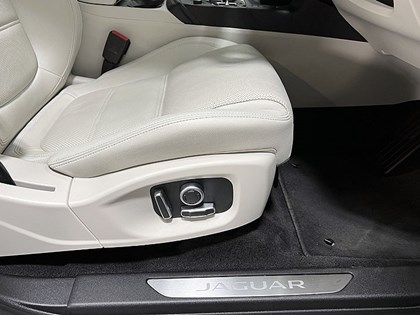 2021 (21) JAGUAR E-PACE 2.0 D200 S 5dr Auto