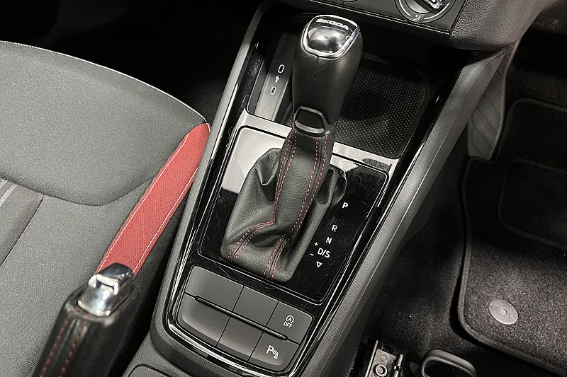 2021 (70) SKODA KAMIQ 1.5 TSI Monte Carlo 5dr DSG 3344252