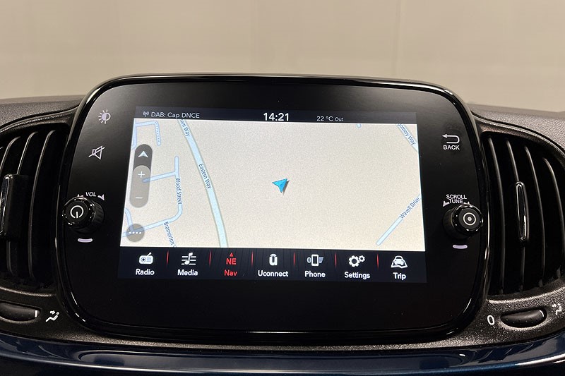 2022 (22) FIAT 500 1.0 Mild Hybrid Dolcevita Plus 3dr 3400098