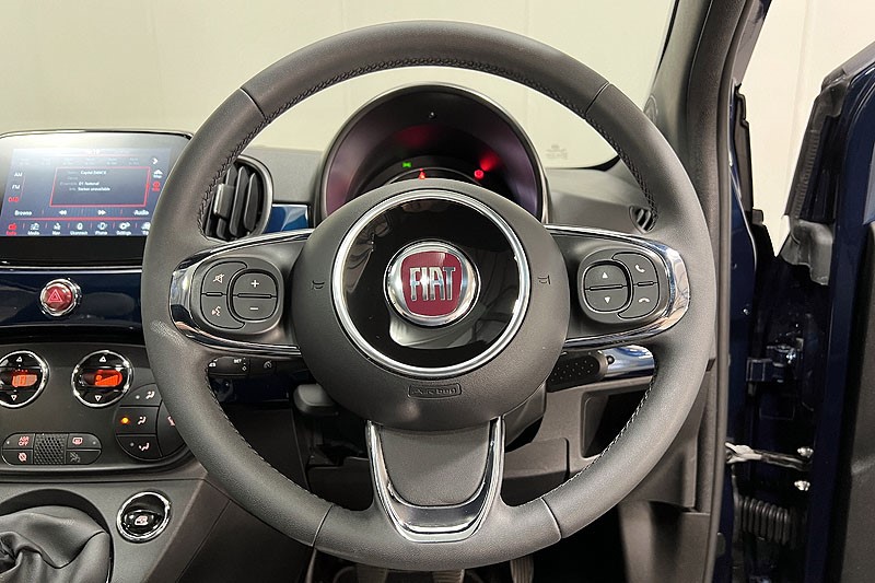 2022 (22) FIAT 500 1.0 Mild Hybrid Dolcevita Plus 3dr 3400086