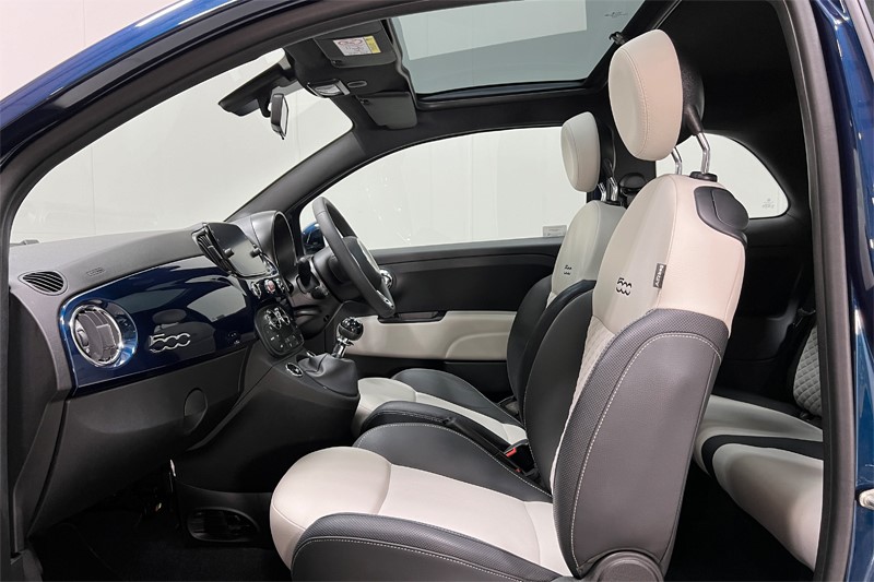 2022 (22) FIAT 500 1.0 Mild Hybrid Dolcevita Plus 3dr 3400073