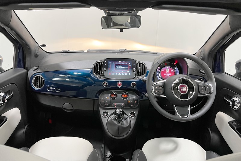 2022 (22) FIAT 500 1.0 Mild Hybrid Dolcevita Plus 3dr 3400079