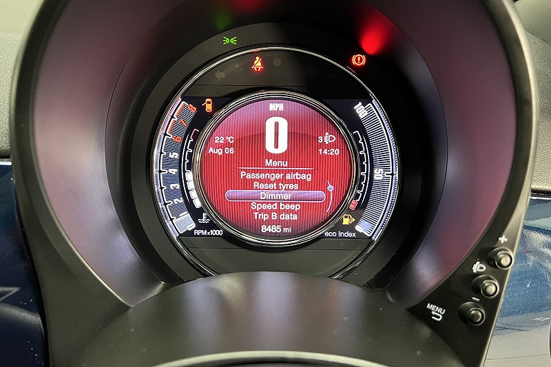 2022 (22) FIAT 500 1.0 Mild Hybrid Dolcevita Plus 3dr 3400092