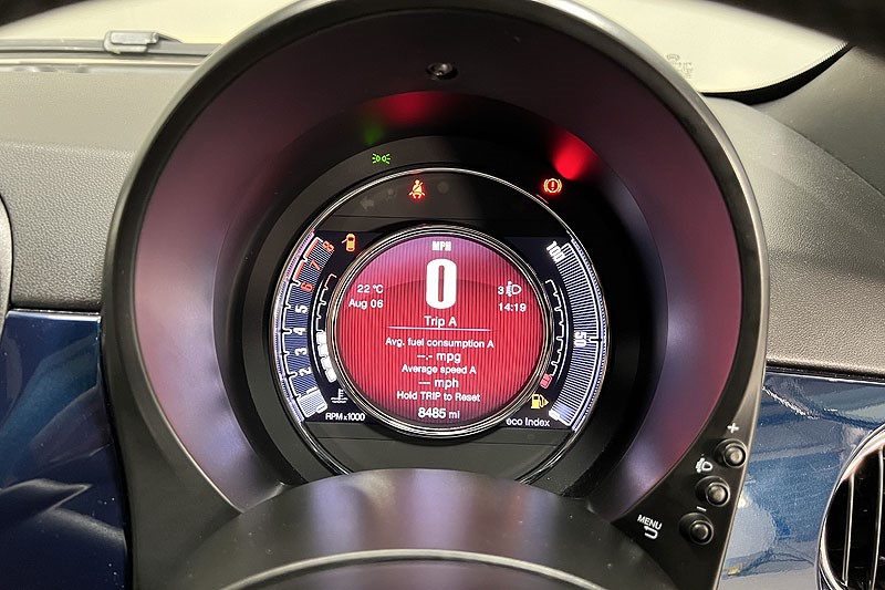 2022 (22) FIAT 500 1.0 Mild Hybrid Dolcevita Plus 3dr 3400089