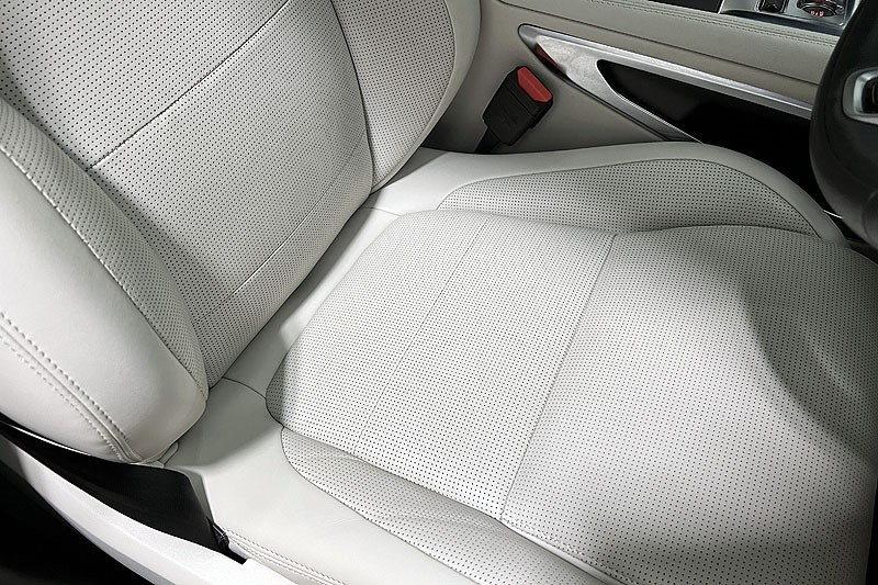 2022 (72) JAGUAR F-PACE 3.0 D300 R-Dynamic HSE 5dr Auto AWD 3422145