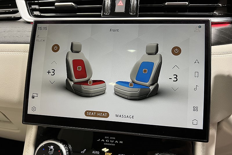 2022 (72) JAGUAR F-PACE 3.0 D300 R-Dynamic HSE 5dr Auto AWD 3422165