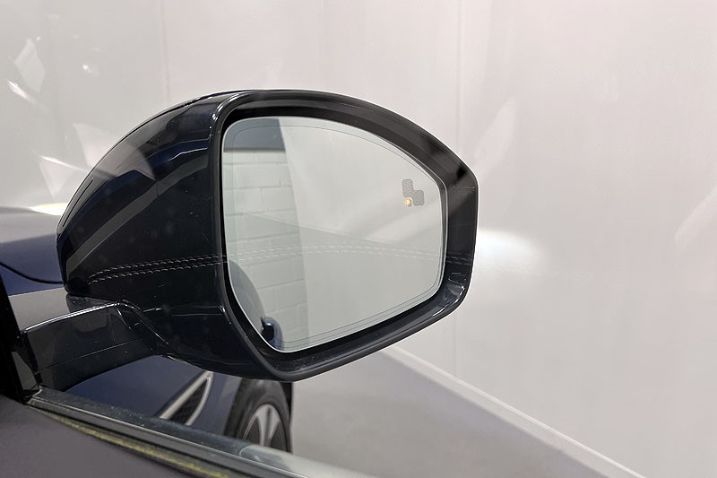 2022 (72) JAGUAR F-PACE 3.0 D300 R-Dynamic HSE 5dr Auto AWD 3422143