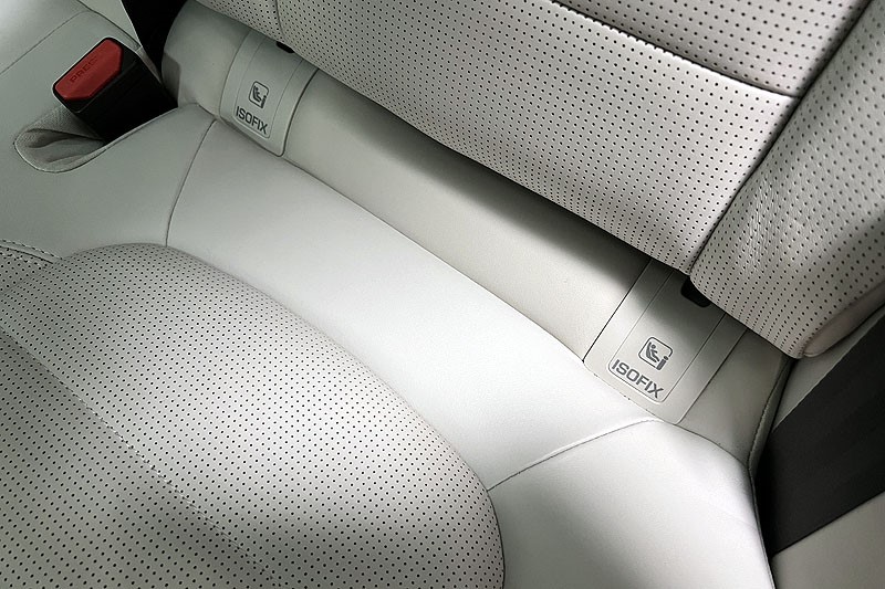 2022 (72) JAGUAR F-PACE 3.0 D300 R-Dynamic HSE 5dr Auto AWD 3422173