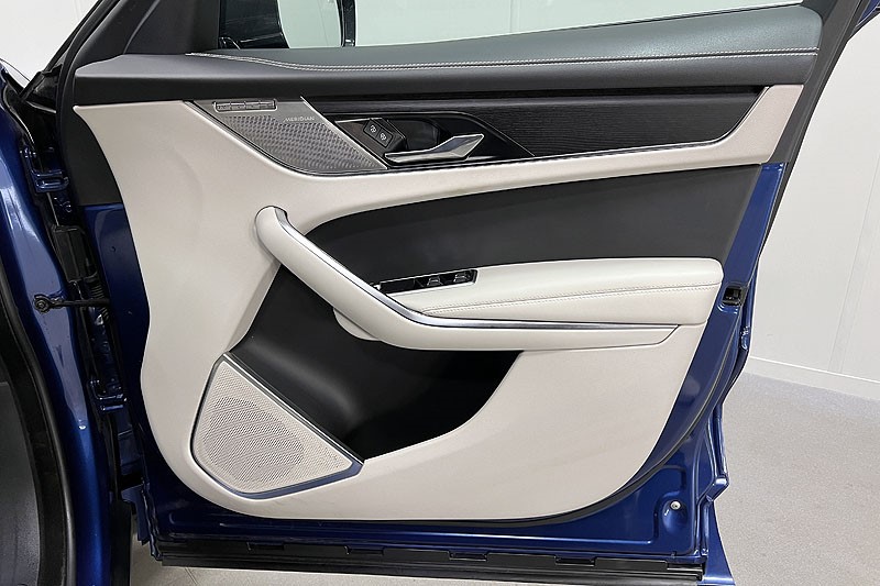 2022 (72) JAGUAR F-PACE 3.0 D300 R-Dynamic HSE 5dr Auto AWD 3422140