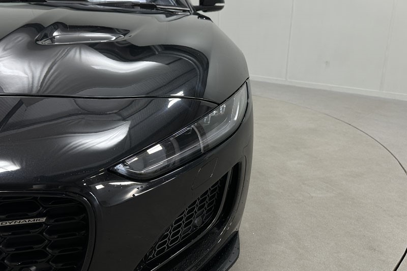 2022 (72) JAGUAR F-TYPE 5.0 P450 S/C V8 R-Dynamic Black 2dr Auto AWD 3458319