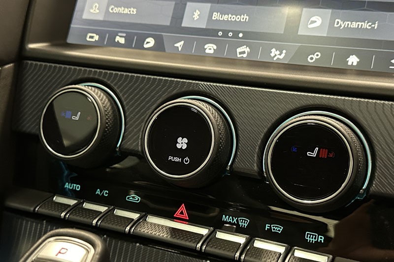 2022 (72) JAGUAR F-TYPE 5.0 P450 S/C V8 R-Dynamic Black 2dr Auto AWD 3458303