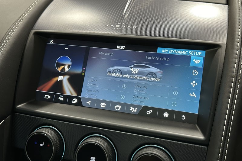 2022 (72) JAGUAR F-TYPE 5.0 P450 S/C V8 R-Dynamic Black 2dr Auto AWD 3458297