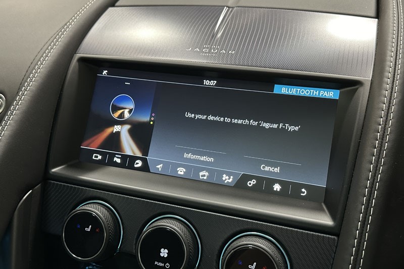 2022 (72) JAGUAR F-TYPE 5.0 P450 S/C V8 R-Dynamic Black 2dr Auto AWD 3458299