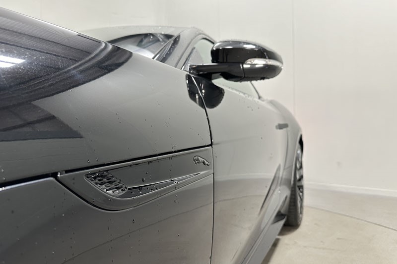 2022 (72) JAGUAR F-TYPE 5.0 P450 S/C V8 R-Dynamic Black 2dr Auto AWD 3458315