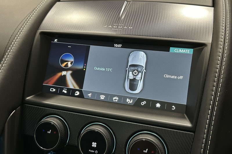 2022 (72) JAGUAR F-TYPE 5.0 P450 S/C V8 R-Dynamic Black 2dr Auto AWD 3458301