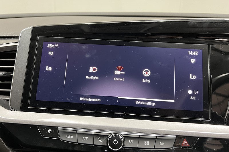 2022 (22) VAUXHALL GRANDLAND 1.2 Turbo Ultimate 5dr Auto 3422029