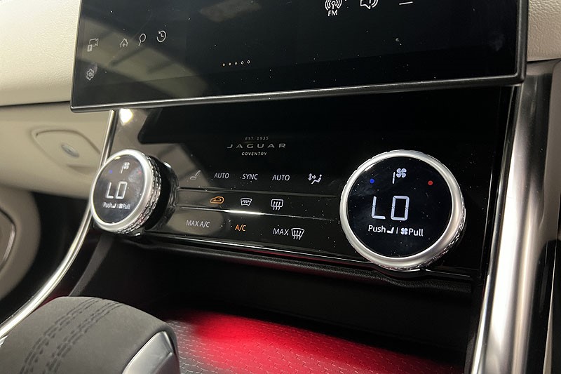 2023 (23) JAGUAR XF 2.0 D200 R-Dynamic S 4dr Auto 3431367