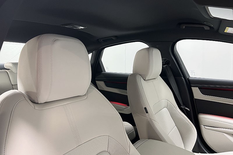 2023 (23) JAGUAR XF 2.0 D200 R-Dynamic S 4dr Auto 3431360