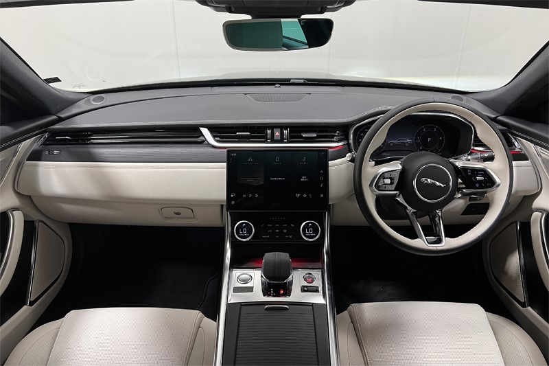 2023 (23) JAGUAR XF 2.0 D200 R-Dynamic S 4dr Auto 3431353