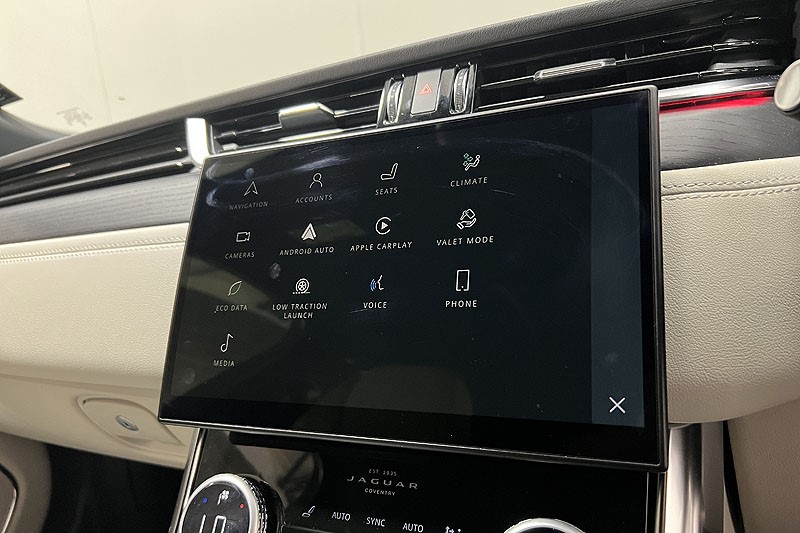 2023 (23) JAGUAR XF 2.0 D200 R-Dynamic S 4dr Auto 3431373