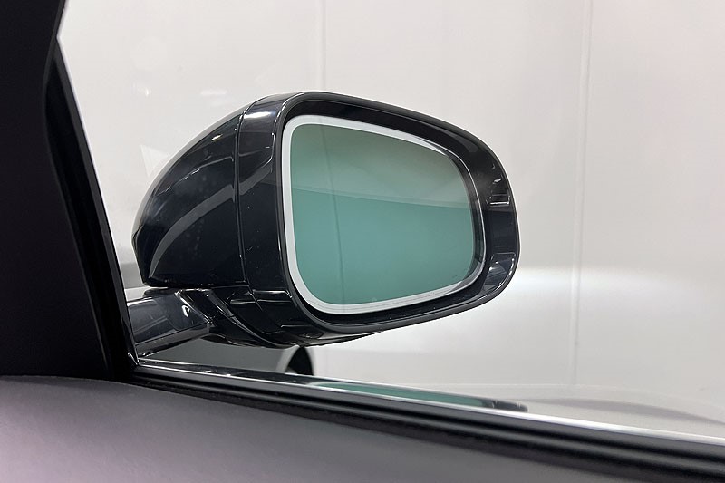 2023 (23) JAGUAR XF 2.0 D200 R-Dynamic S 4dr Auto 3431357