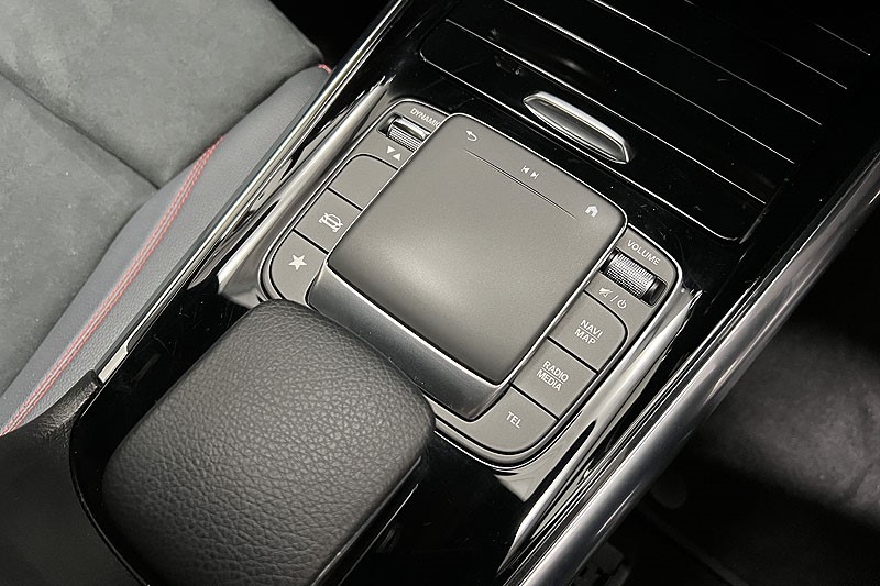 2021 (21) MERCEDES-BENZ GLA 200d 4Matic AMG Line 5dr Auto 3448277