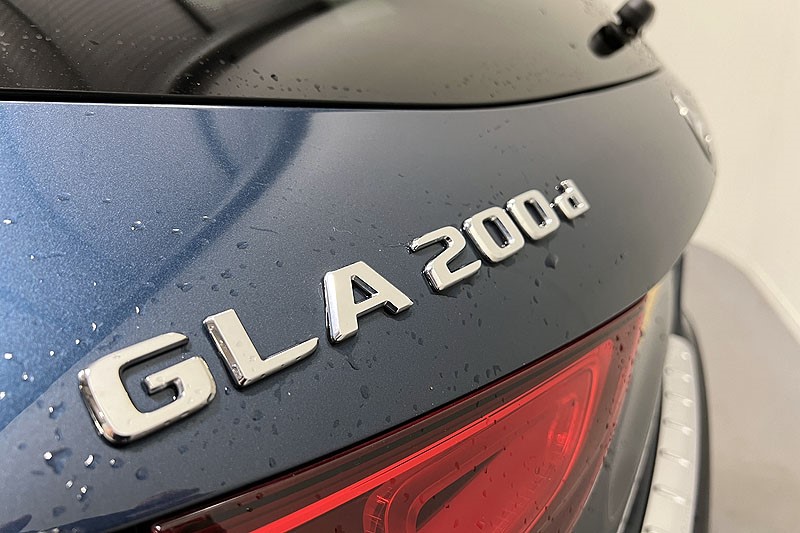 2021 (21) MERCEDES-BENZ GLA 200d 4Matic AMG Line 5dr Auto 3448309